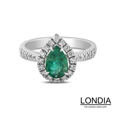 1.13 ct Pear Cut Emerald and 0.34 ct Diamond Engagement Ring / 1115117 - 1