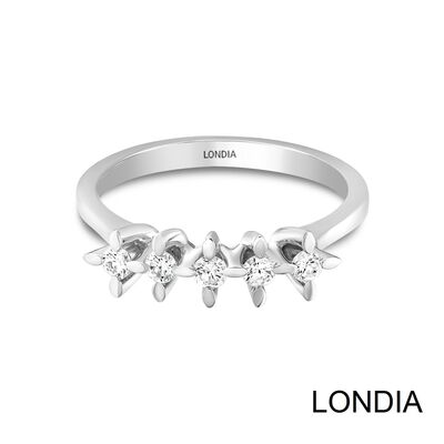 0.20 ct Diamond 5 Stone Wedding Ring / 1116557 - 2