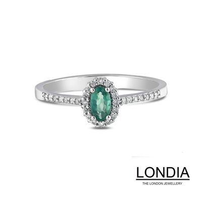 0.25 ct Oval Cut Emerald and 12 ct Diamond Engagement Ring / 1118823 - 1