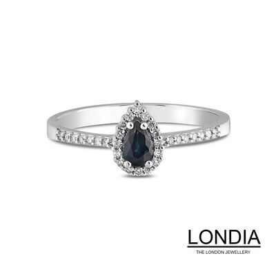 0.30 ct Pear Cut Sapphire and 0.12 ct Diamond Engagement Ring / 1118852 - 1