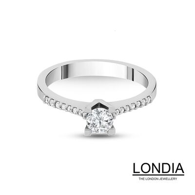 0.30 ct Londia Natural Diamond Side Engagement Ring / 1115913 - 2