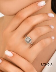 0.37 ct Brillant Diamond Fashion Ring / 1123871 - 3