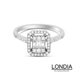 0.44 ct Diamond Baguette Engagement Ring / 1113130 - 