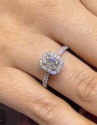 0.80 ct Londia Natural Diamond Baguette Ring / Best Seller Engagement Ring /1137877 - 