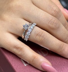 Londia Elegant 1 ct. Half Eternity Natural Diamond Ring / Wedding Ring / Dainty Ring 1133556 - 1