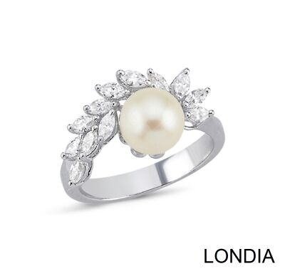South Sea Pearl and 0.57 ct Diamond Fashion Ring / 1121477 - 1