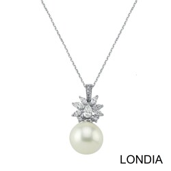 South Sea Pearl and 0.76 ct Diamond Necklaces 1116474 - 