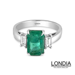 1.90 ct Emerald and 0.29 ct Diamond Engagement Rings - 