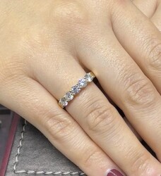 0.90 ct Londia Diamond 5 Stone Wedding Ring / 1135214 - 2