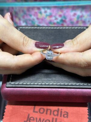 0.60 ct Londia Natural Diamond Baguette Ring / Best Seller Engagement Ring /1134606 - 3