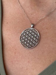 Londia Flower of Life / 0.17 ct Diamond Necklace / 14k Gold / 1132434 - 