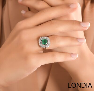 Natural Emerald Origin of Tanzania / Emerald Cut Emerald Ring With Surrounding Diamond / 18k Solid Gold/ Design Ring 1109665 - 3